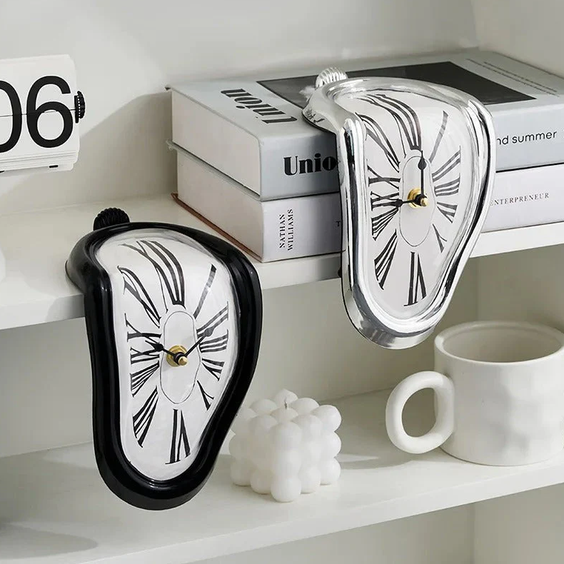 Horloge Murale Forme Fondue 18 cm Silencieuse — 4 Modèles