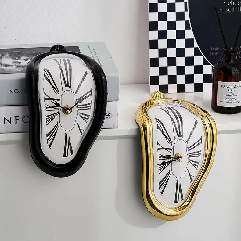 Horloge Murale Forme Fondue 18 cm Silencieuse — 4 Modèles