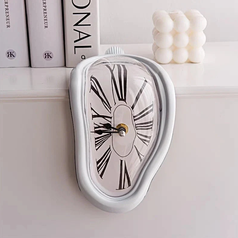 Horloge Murale Forme Fondue 18 cm Silencieuse — 4 Modèles