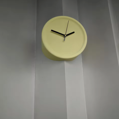 Horloge Murale Silencieuse 18 cm Coin de Mur — 32 modèles