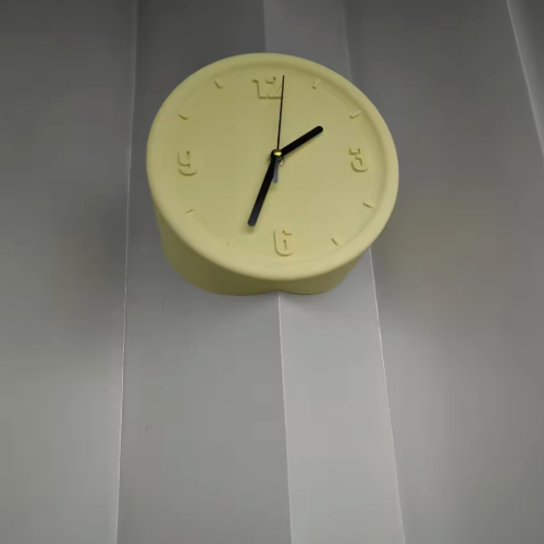 Horloge Murale Silencieuse 18 cm Coin de Mur — 32 modèles