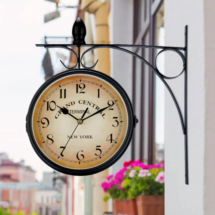 Horloge Murale Fer Double Face 22 cm — 2 Modèles