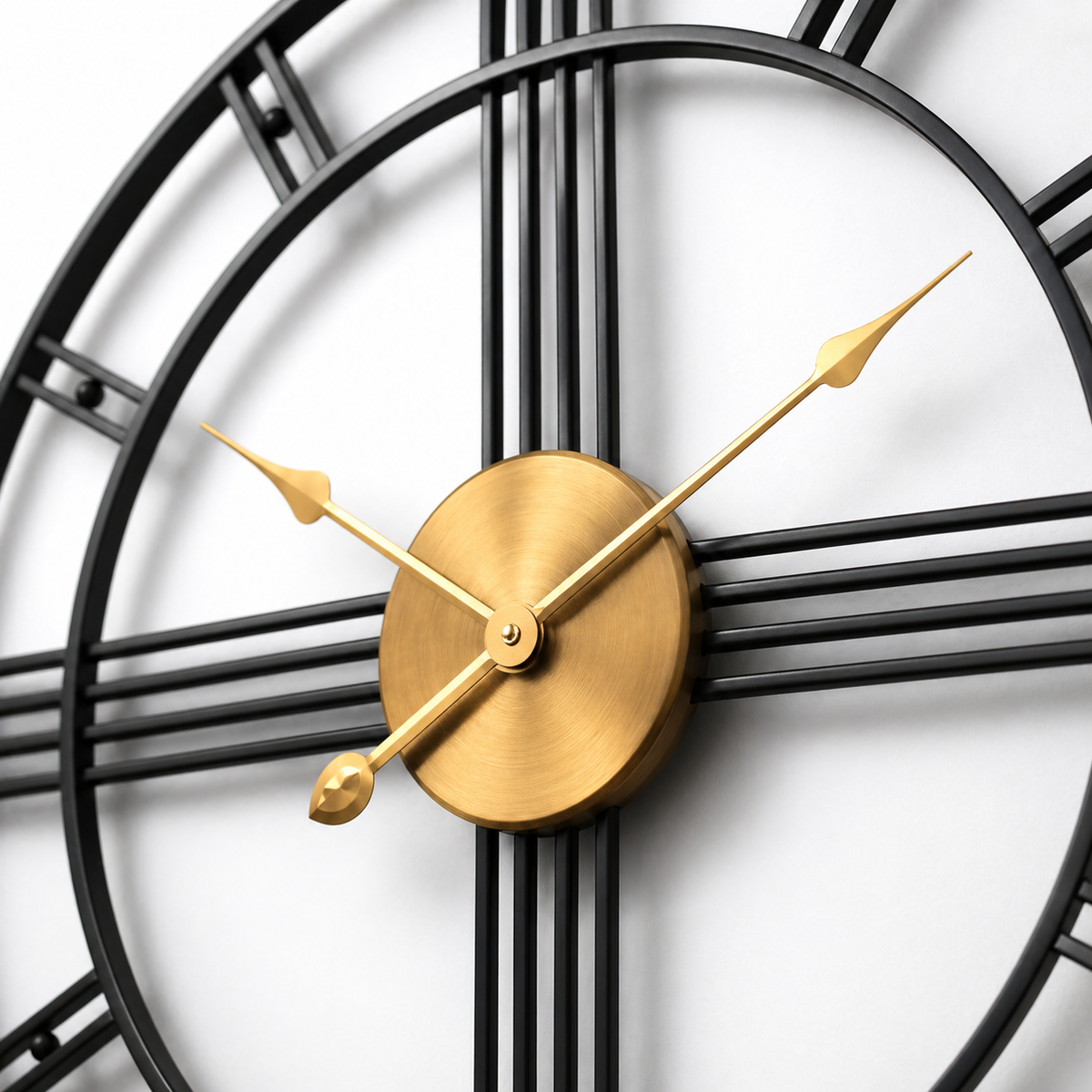 Horloge Murale Fer Noir Design Industriel Silencieuse — 2 Tailles